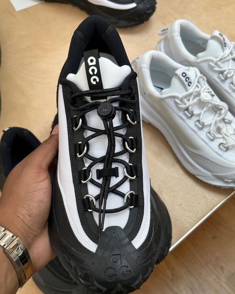 The Comme des Garçons x Nike ACG Mountain Fly Low 2 Collection